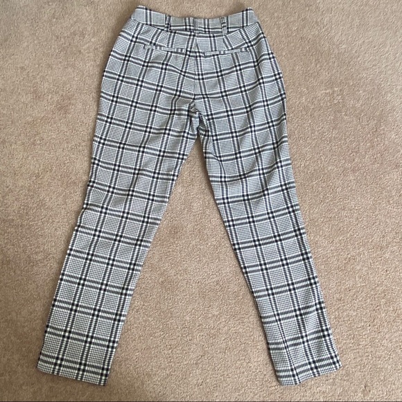 SOLD ✅ - Picture 2 of 3